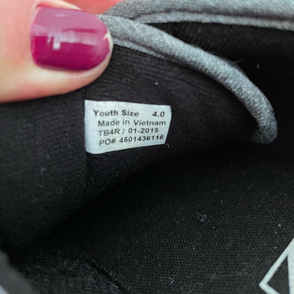 Kids low top Van sneakers - Picture 3 of 5